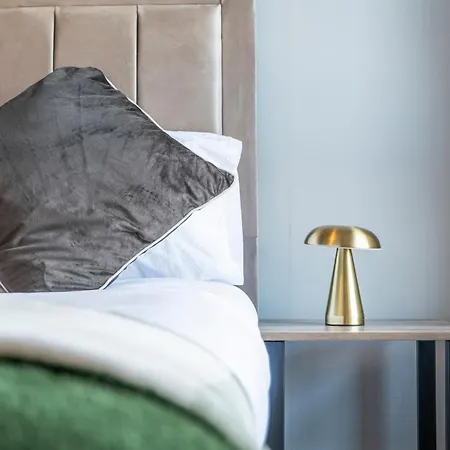 Flat In Centre Apartment